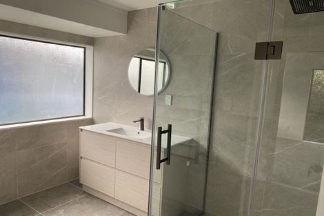 Photo of property in 33a Sunderlands Road, Half Moon Bay, Auckland, 2012