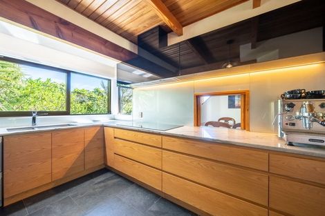 Photo of property in 245 Cannon Hill Crescent, Mount Pleasant, Christchurch, 8081