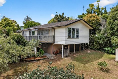 Photo of property in 69 Kia Ora Road, Beach Haven, Auckland, 0626