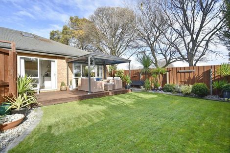 Photo of property in 50 Dunedin Street, Redwood, Christchurch, 8051