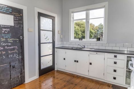 Photo of property in 22 King Street, Dannevirke, 4930