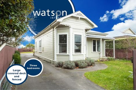 Photo of property in 37 Waldegrave Street, Palmerston North, 4410