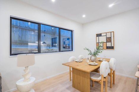 Photo of property in 30c Beulah Avenue, Rothesay Bay, Auckland, 0630