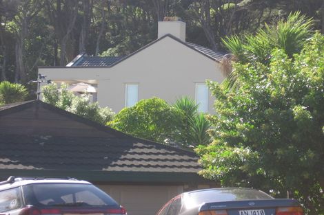 Photo of property in 23a Woodfern Crescent, Titirangi, Auckland, 0604
