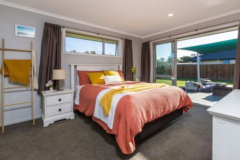 Photo of property in 14 Mary Newton Place, Brightwater, 7022