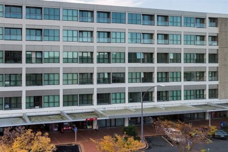 Photo of property in Royal Court Apartments, 1193unit Hinemoa Street, Rotorua, 3010