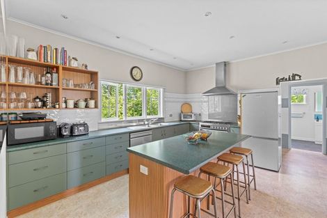 Photo of property in 74 Wanganui Road, Marton, 4788