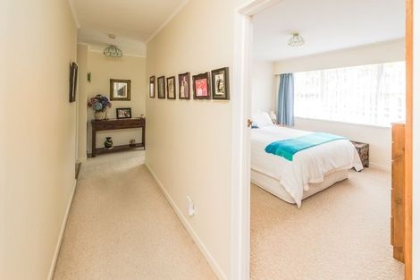 Photo of property in 15 Oaklea Avenue, Marton, 4710