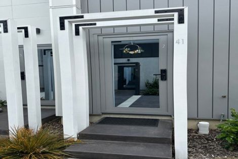 Photo of property in 2/41 Mohua Lane, Upper Riccarton, Christchurch, 8041