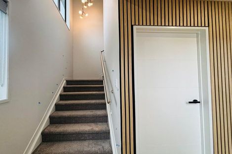 Photo of property in 21e Putini Road, Mangere Bridge, Auckland, 2022