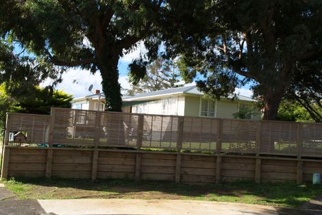 Photo of property in 4 Salas Place, Howick, Auckland, 2010