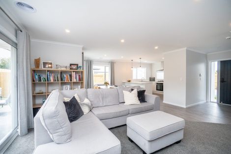 Photo of property in 656c Pioneer Highway, Highbury, Palmerston North, 4412