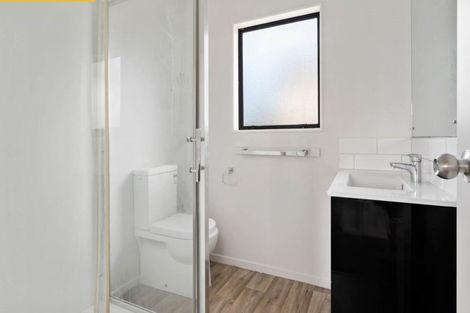 Photo of property in 87 Palmers Road, Clendon Park, Auckland, 2103