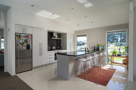 Photo of property in 120 Victory Drive, Wharewaka, Taupo, 3330