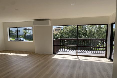 Photo of property in 33a Sunderlands Road, Half Moon Bay, Auckland, 2012