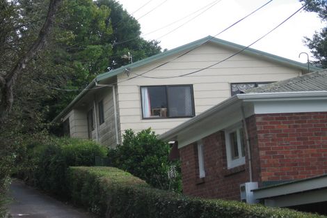 Photo of property in 37 South Lynn Road, Titirangi, Auckland, 0604
