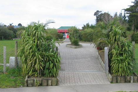 Photo of property in 17 Glastry Close, East Tamaki Heights, Auckland, 2016