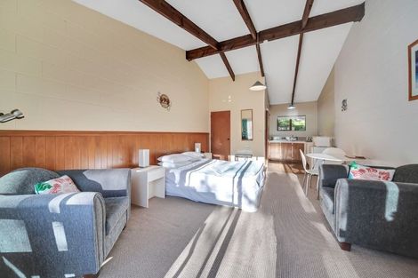 Photo of property in 51 Wairau Road, Picton, 7220