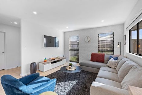 Photo of property in 52 Stationmasters Way, Prebbleton, 7604