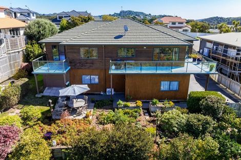 Photo of property in 57 Navigation Drive, Whitby, Porirua, 5024