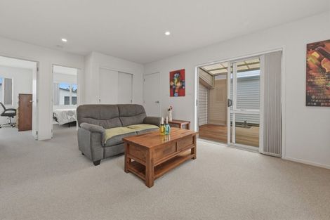 Photo of property in 11 Kamahi Crescent, Papamoa Beach, Papamoa, 3118