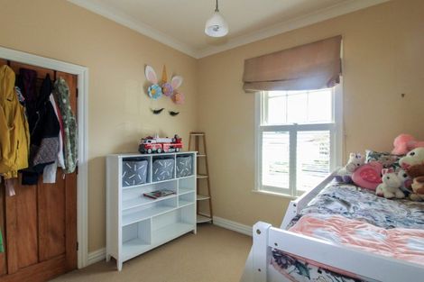 Photo of property in 25 Bombay Street, Ngaio, Wellington, 6035