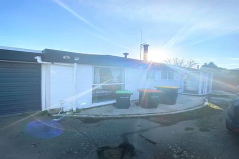 Photo of property in 172 Waimairi Road, Ilam, Christchurch, 8041
