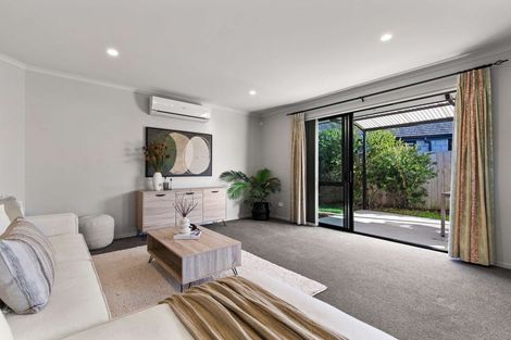 Photo of property in 2 Muriel Way, Papamoa Beach, Papamoa, 3118