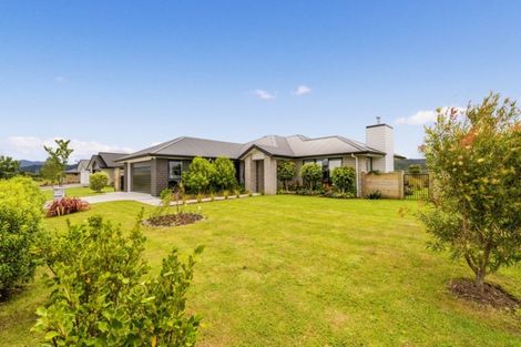 Photo of property in 24 Debenham Drive, Whitianga, 3510