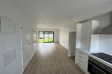 Photo of property in 3 Eileen Newey Place, Henderson, Auckland, 0612