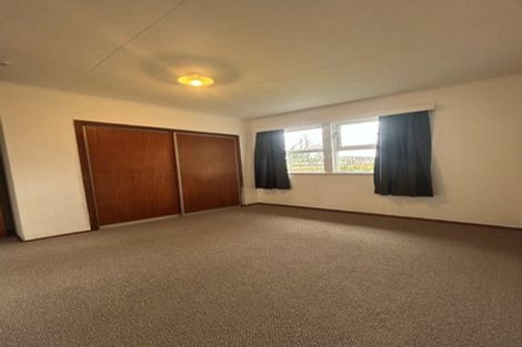Photo of property in 50 Pahiatua Street, Hokowhitu, Palmerston North, 4410