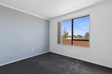 Photo of property in 1238 Papamoa Beach Road, Papamoa Beach, Papamoa, 3118