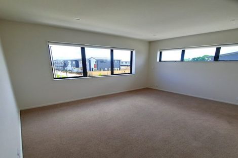 Photo of property in 13 Katikati Drive, Manurewa, Auckland, 2102