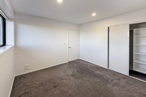 Photo of property in 2/5 Shearer Avenue, Papanui, Christchurch, 8052