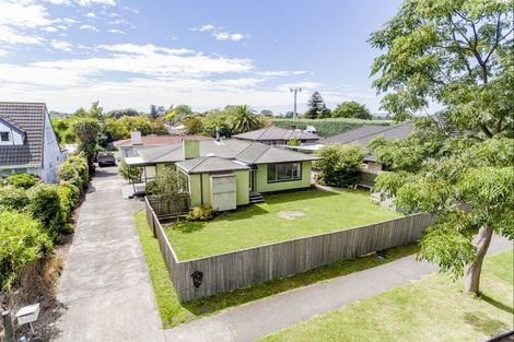 Photo of property in 2/1116 Outram Road, Akina, Hastings, 4122