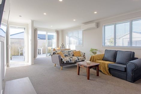 Photo of property in 36 Henry Russell Estate, Waipukurau, 4200