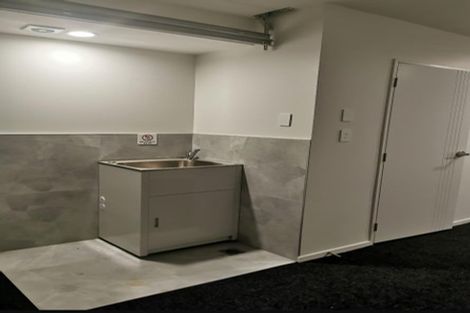 Photo of property in 1/9 Donovan Avenue, Massey, Auckland, 0614