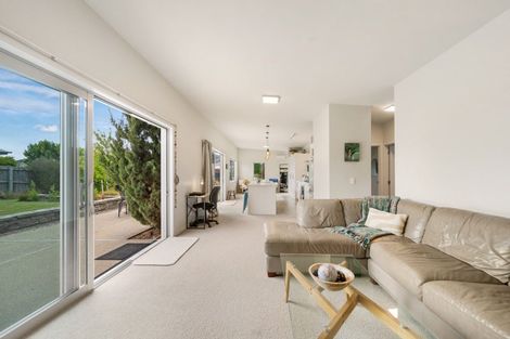 Photo of property in 16 Missy Crescent, Mount Pisa, Cromwell, 9383