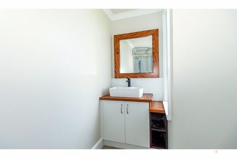 Photo of property in 9 George Street, Waimate, 7924