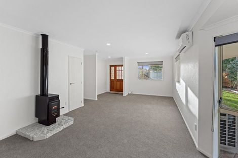 Photo of property in 79 Norfolk Crescent, Otaki Beach, Otaki, 5512