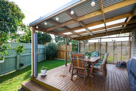 Photo of property in 21 Flower Street, Bulls, 4818