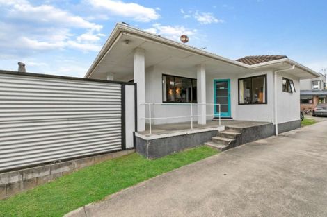 Photo of property in 60 Campbell Road, Mount Maunganui, 3116