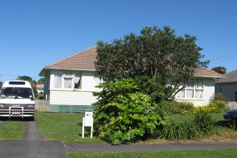 Photo of property in 983 Hazelmere Crescent, Te Awamutu, 3800