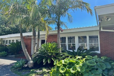 Photo of property in 77 Sunnybrae Road, Hillcrest, Auckland, 0627