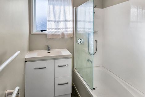 Photo of property in 43b Mcparland Street, Ebdentown, Upper Hutt, 5018