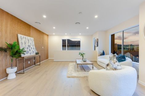 Photo of property in 29 Kaupeka Road, Orewa, 0931