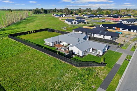 Photo of property in 31 Suffolk Drive, Kirwee, 7571