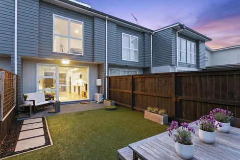 Photo of property in 25 Spotted Dove Road, Hobsonville, Auckland, 0616