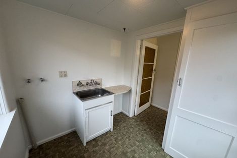 Photo of property in 2/4 Wadeley Road, Ilam, Christchurch, 8041