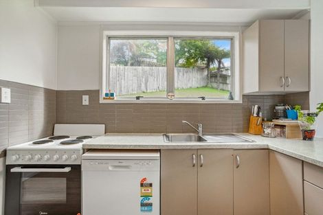 Photo of property in 44 Clyma Place, Massey, Auckland, 0614